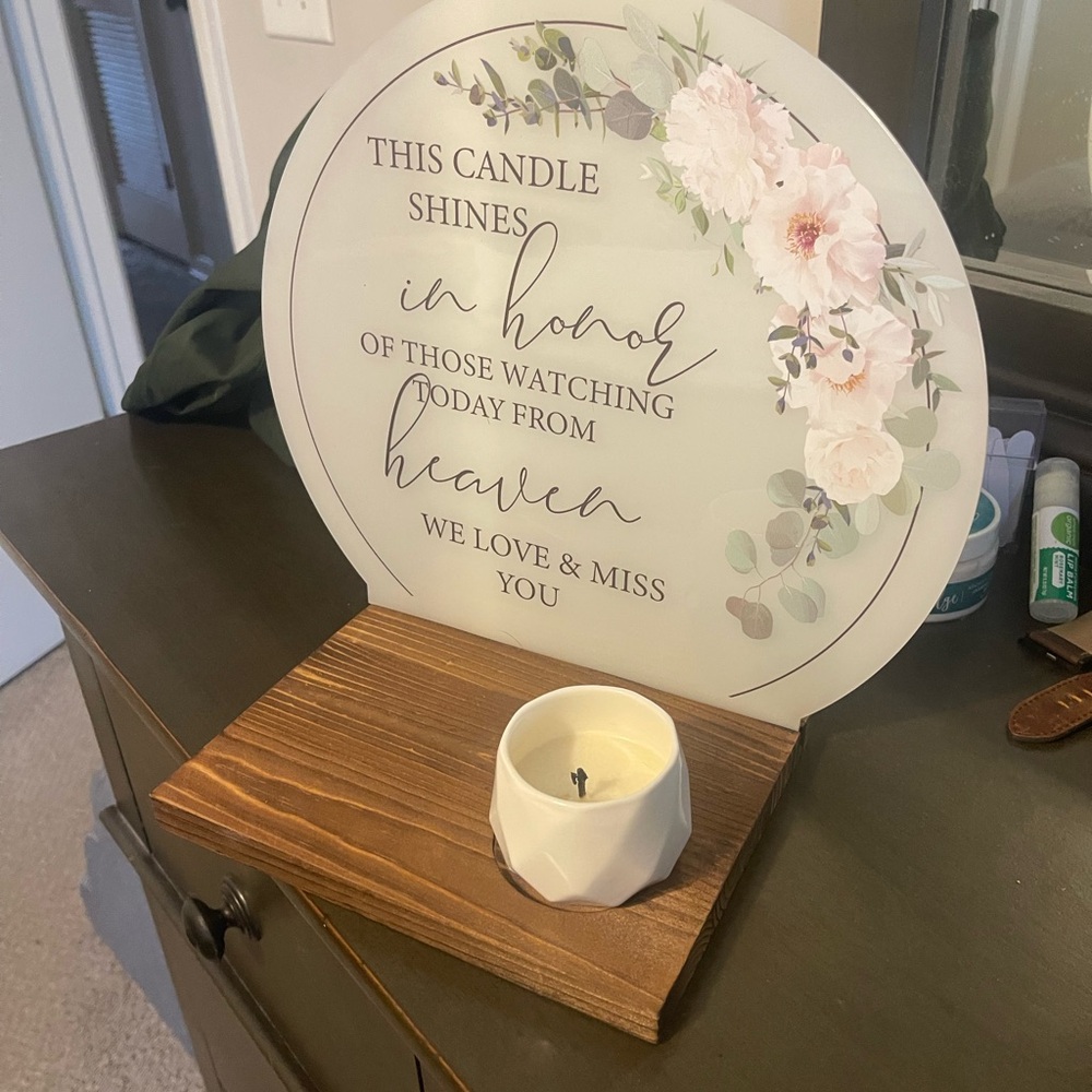 Remembrance table sign